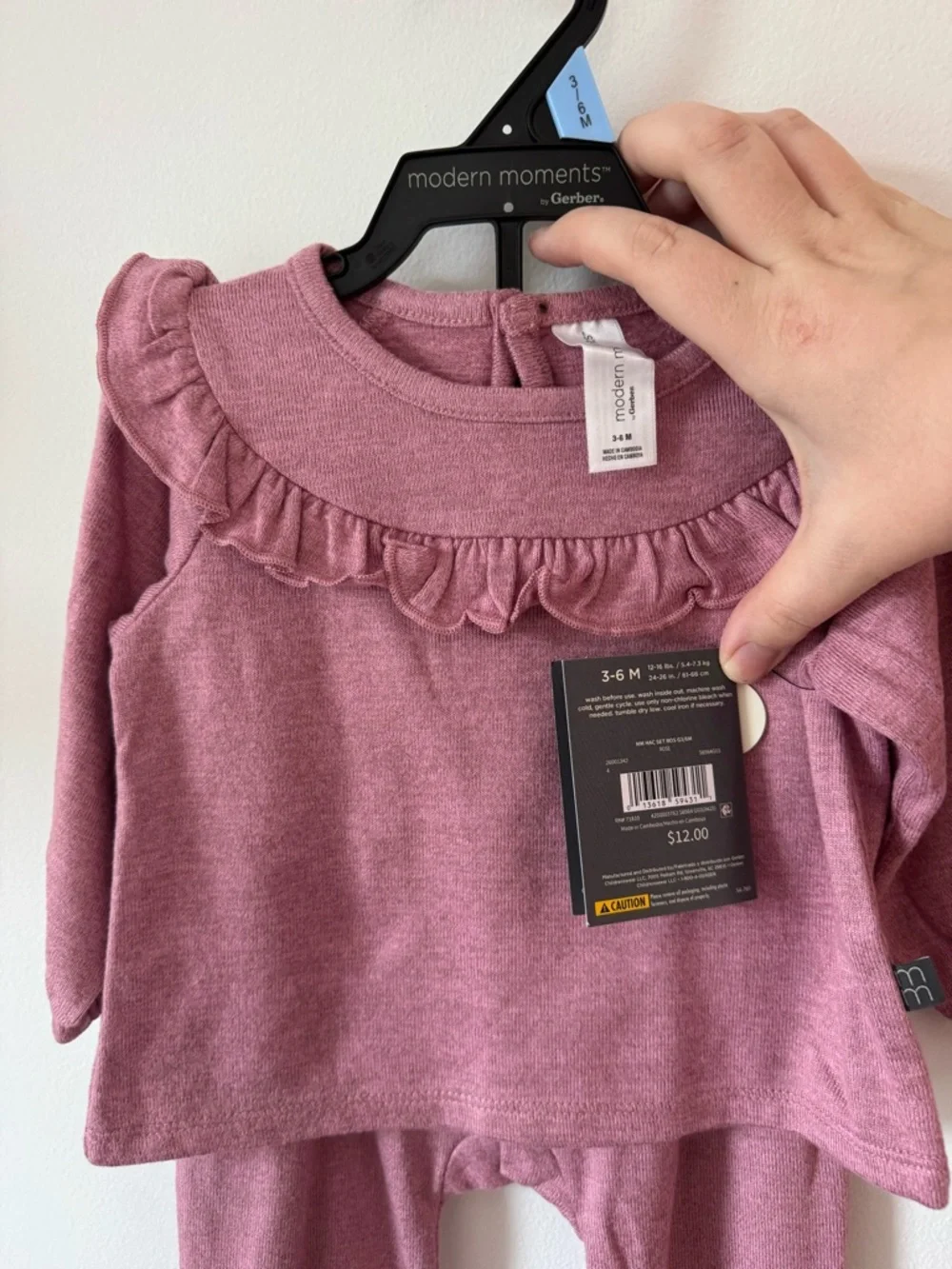 MODERN MOMENTS 2 piece super soft baby set; girls clothes - Picture 4 of 5